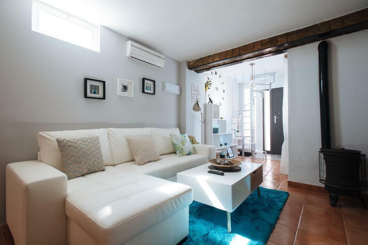 Cozy Attic With Terrace- 1Bd 1Bth- San Vicente Apartamento Sevilla Exterior foto